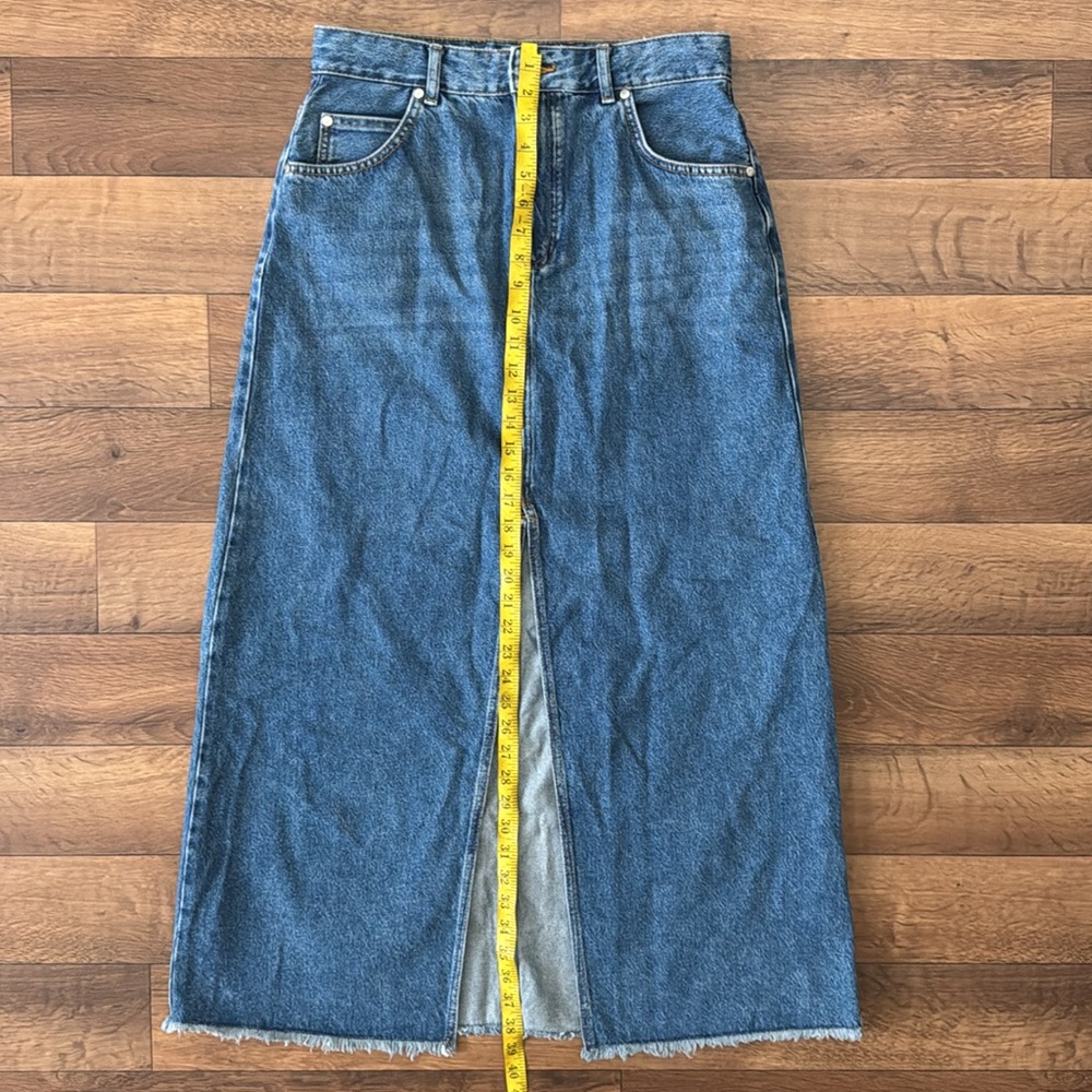 Pilcro Size 10 Denim Midi / Maxi Skirt NWT Anthropologie Front Slit Raw Hem Luxe - Picture 7 of 15